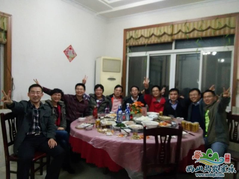 西山农家乐游客选择包吃住